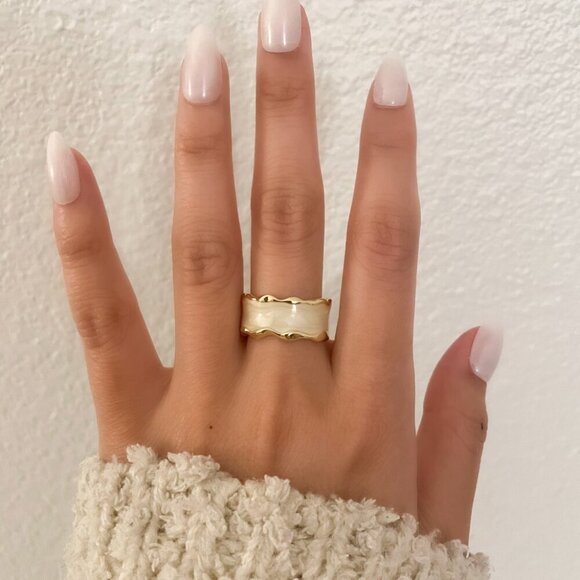 925 Sterling Silver Gold Ring Wavy Modern Ring Geometric Ring Band - Picture 2 of 8